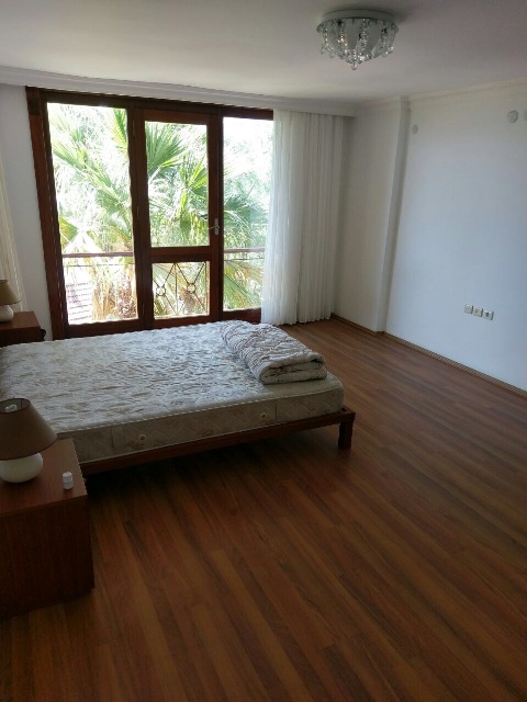 Mansion With Breathtaking Views For Villa Price. - 29