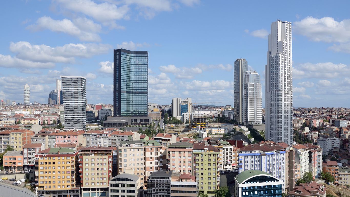 4 Star City Hotel In Business District - 4