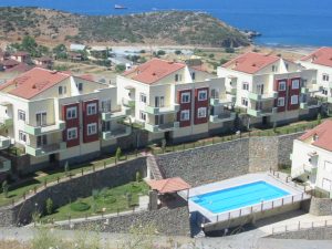 Fully Furnished In Well Managed Complex..